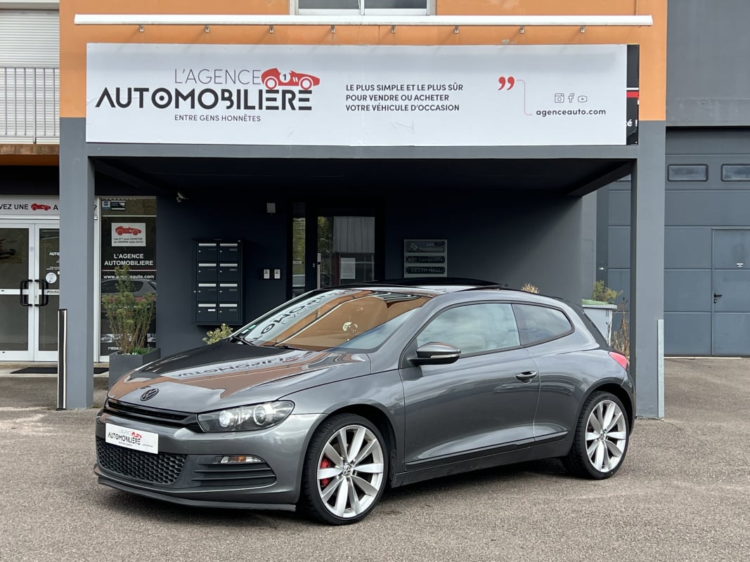 Volkswagen Scirocco 2.0 TFSI DSG6 210 CV Carat — 1