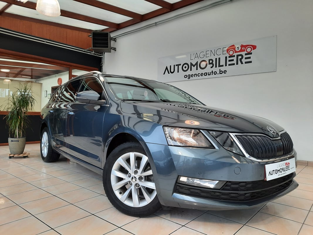 Skoda Octavia Combi Reservé SW 1.0 TSI Ambition 116Ch Boite Manuelle 6V / Garantie 12 Mois — 1