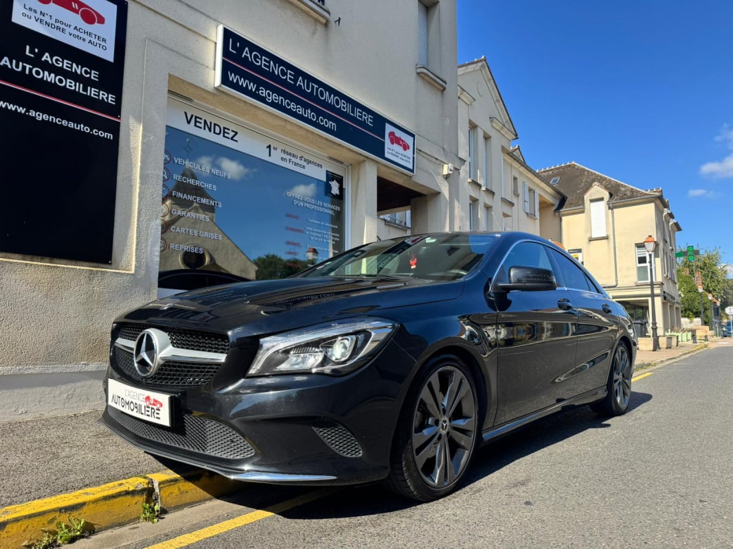 Mercedes-Benz Classe CLA 180 BVA 7G-DCT SENSATION SUIVI COMPLET — 1