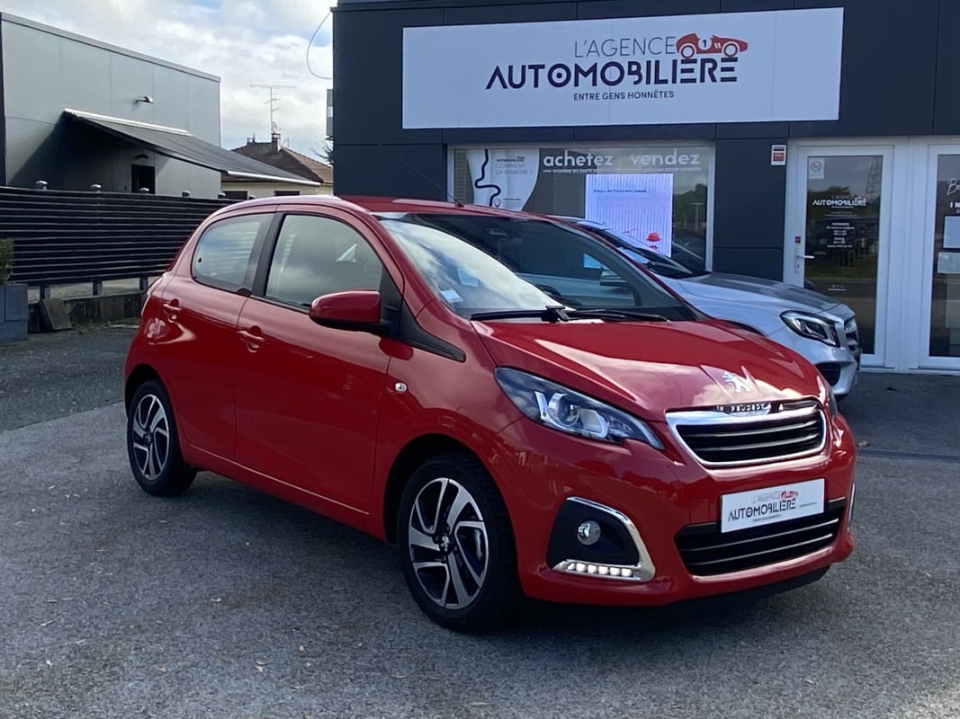 Peugeot 108 1.0 VTI 72 ALLURE ETG5 - BOITE AUTO - CAMERA - GPS — 1