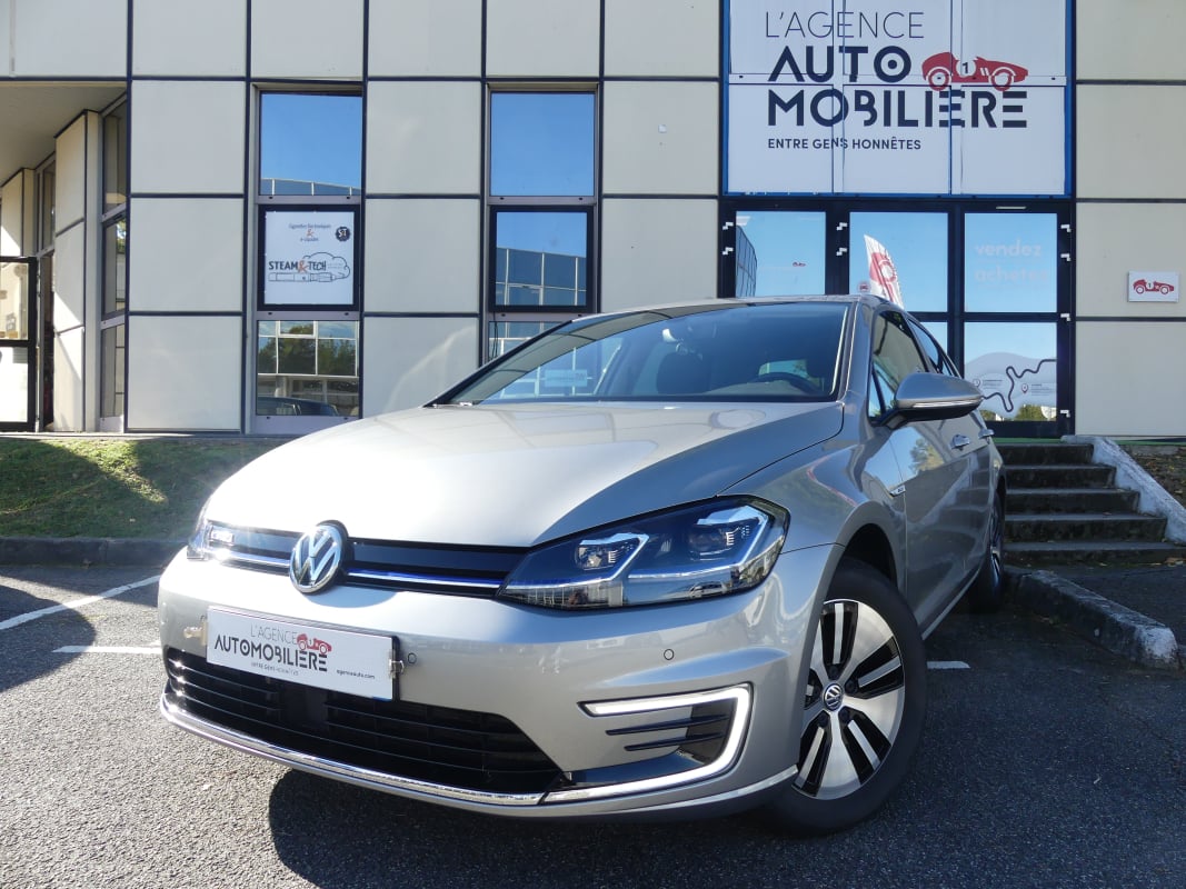 Volkswagen e-golf 7CV 5P 35.8 KWH 136 ch — 1