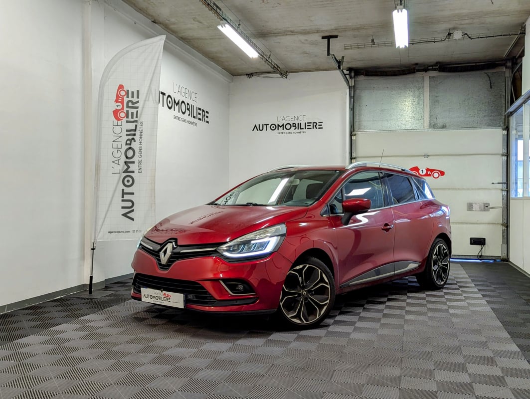 Renault Clio IV (2) ESTATE 1.5 DCI 110 ENERGY INTENS — 1