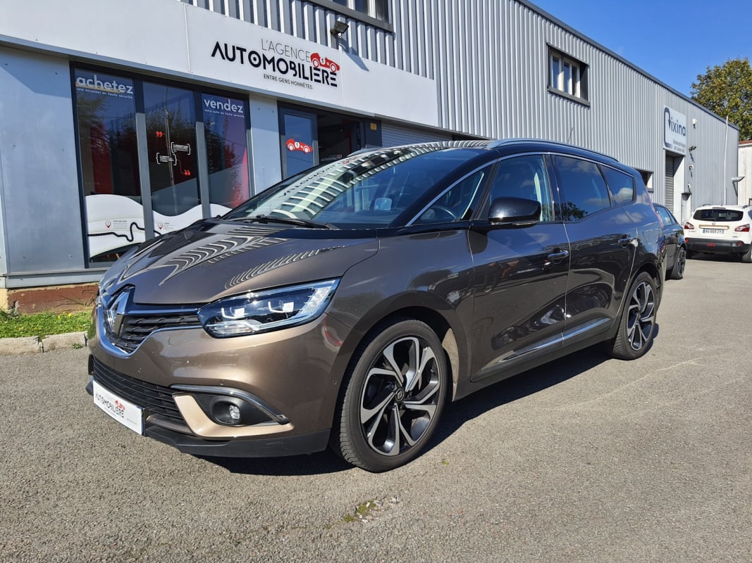 Renault Scenic IV 4 1.7 BLUEDCI 150 ENERGY INTENS 5PLACES — 1