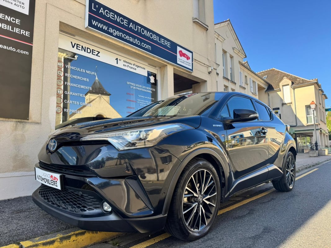 Toyota C-HR TOYOTA C-HR 1.8 HYBRIDE 122 DISTINCTIVE — 1