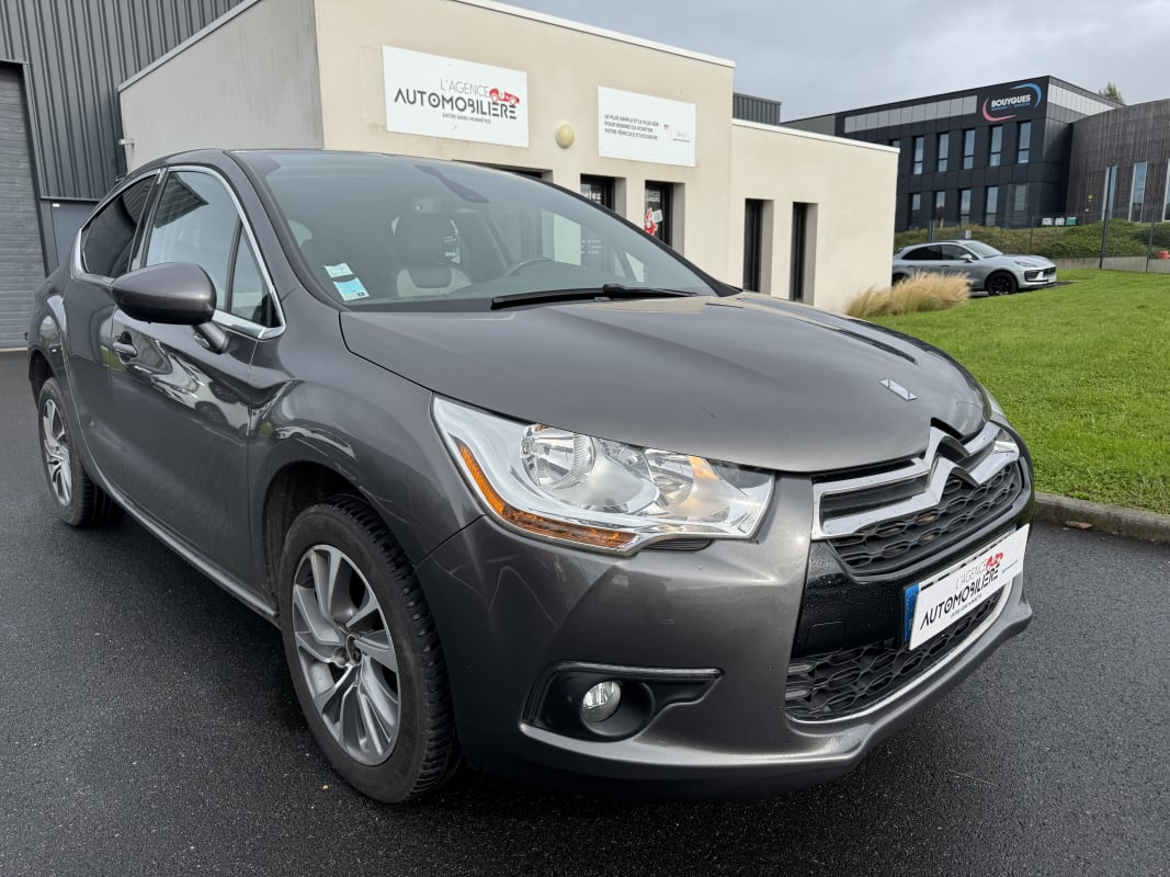 Citroen DS4 1.6 BlueHDi S&S 120 SO CHIC | GARANTIE 12 MOIS — 1