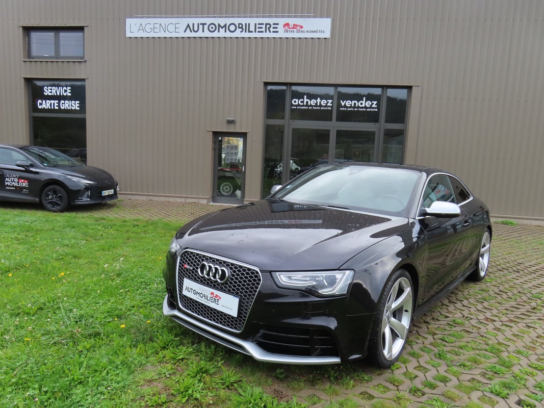 Audi RS5 Quattro 4.2 V8 32V 450Cv — 1