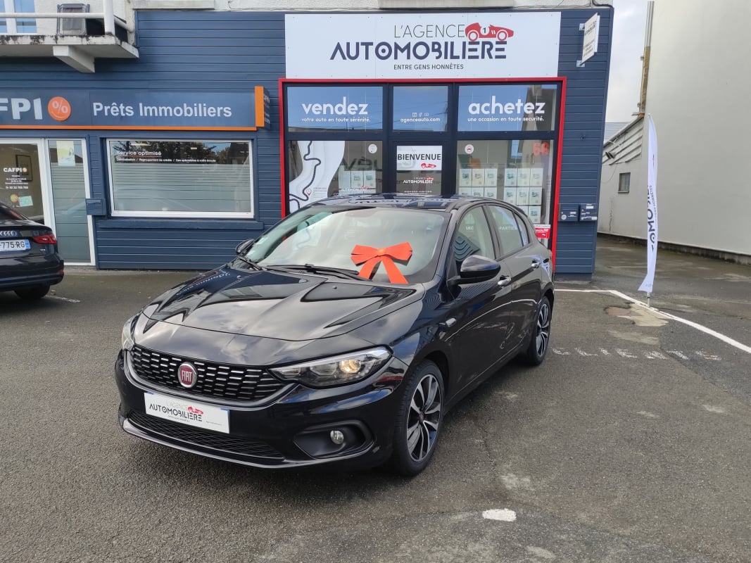 Fiat Tipo 1.4 Essence 95ch BVM6 LOUNGE (Distri faite) — 1