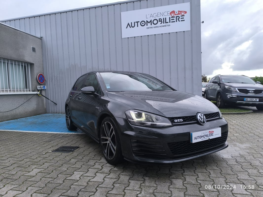 Volkswagen Golf 2.0 TDI 184cv GTD — 1