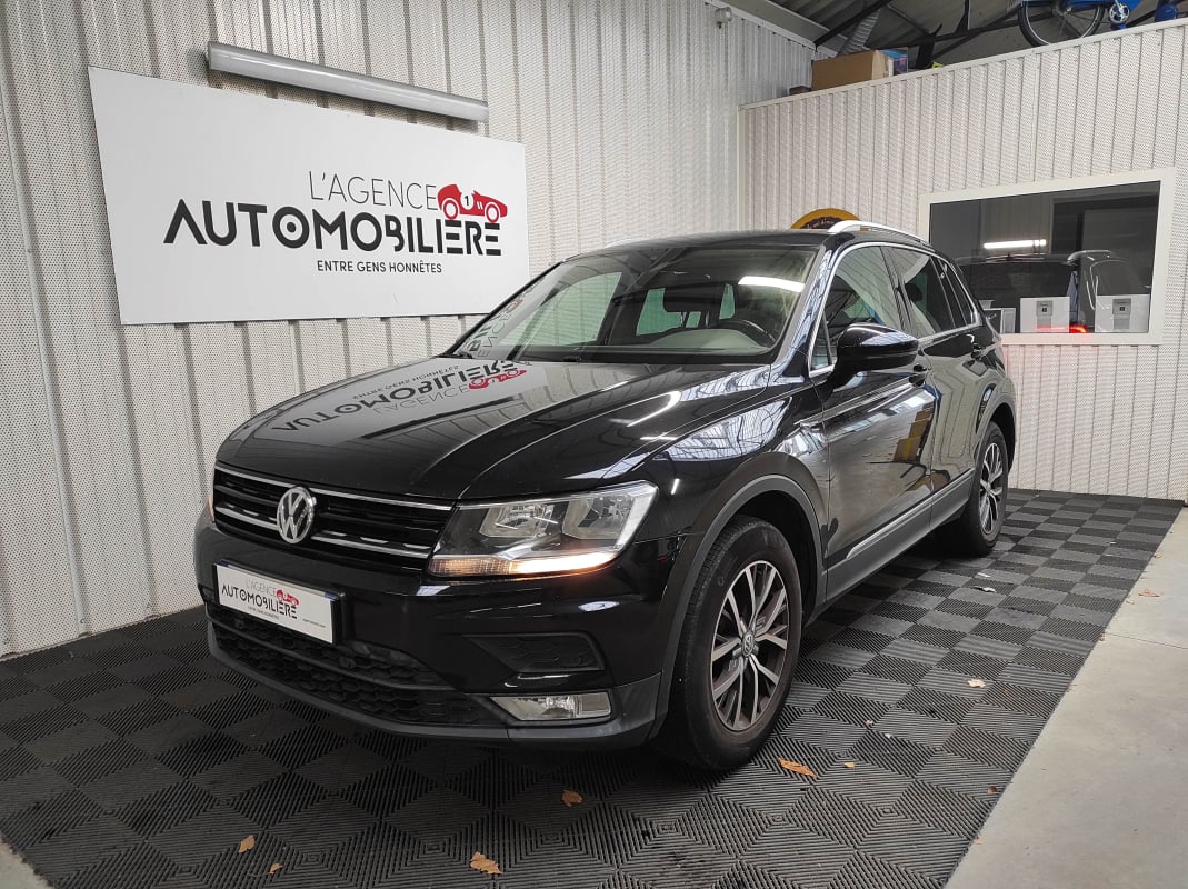 Volkswagen Tiguan 2.0 TDI 150 CONFORT LINE 4 MOTION — 1