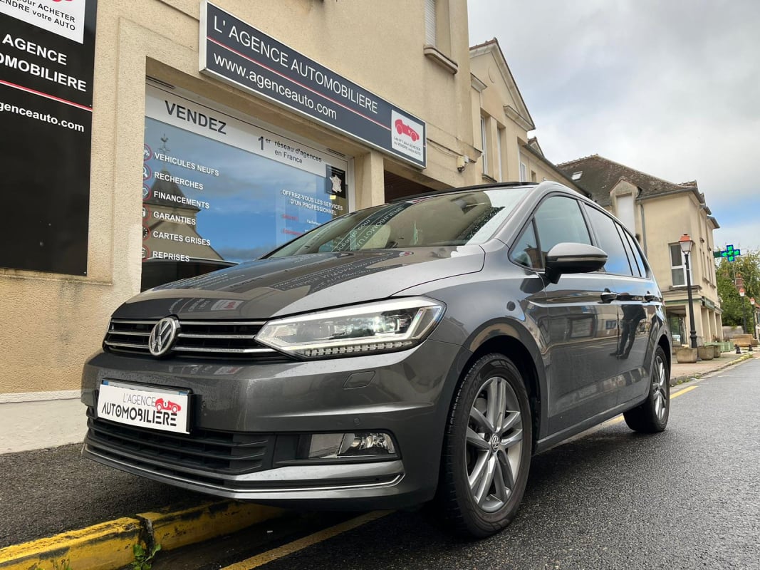 Volkswagen Touran 7 PLACES 1.6 TDI 115cv SOUND + TOIT OUVRANT — 1