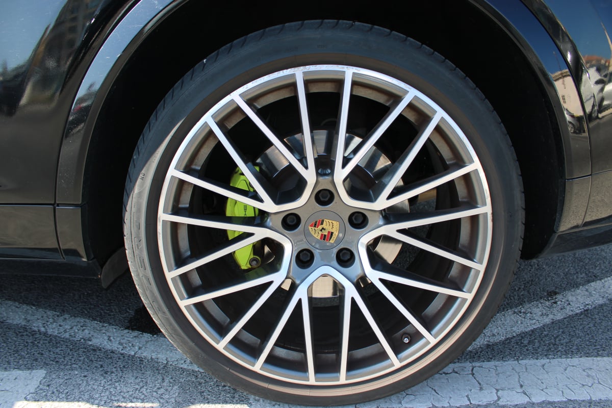 Porsche Cayenne COUPE E-HYBRID 3.0 V6 462 Ch TIPTRONIC BVA (Toit panoramique, Caméra Av / Arr, Sièges chauffants..) — 33