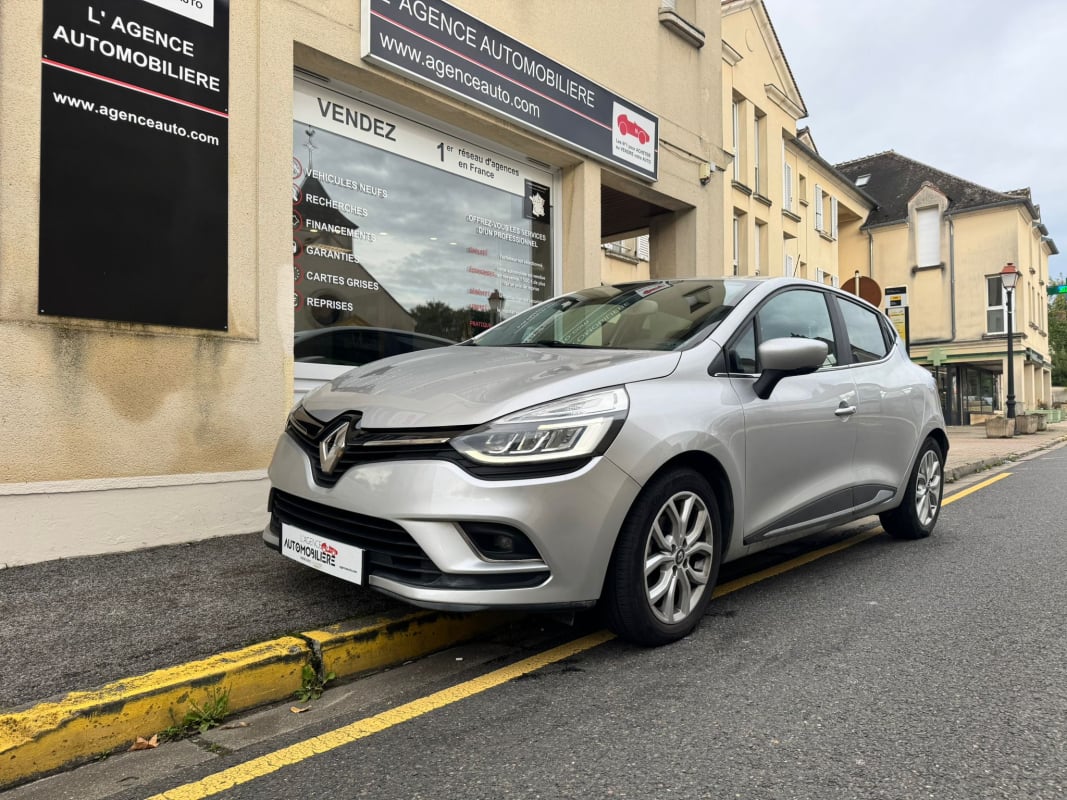 Renault Clio 1.5 DCI 90cv INTENS — 1