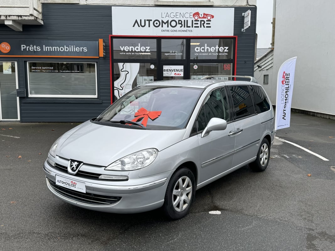 Peugeot 807 2L HDI 135 ch BVM6 FAMILY 7 places — 1