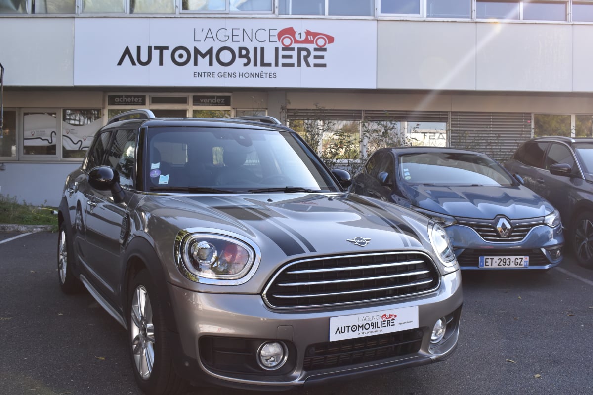 Mini Countryman (F60) Countryman Cooper 1.5 i DCT7 136 cv Boîte auto — 1