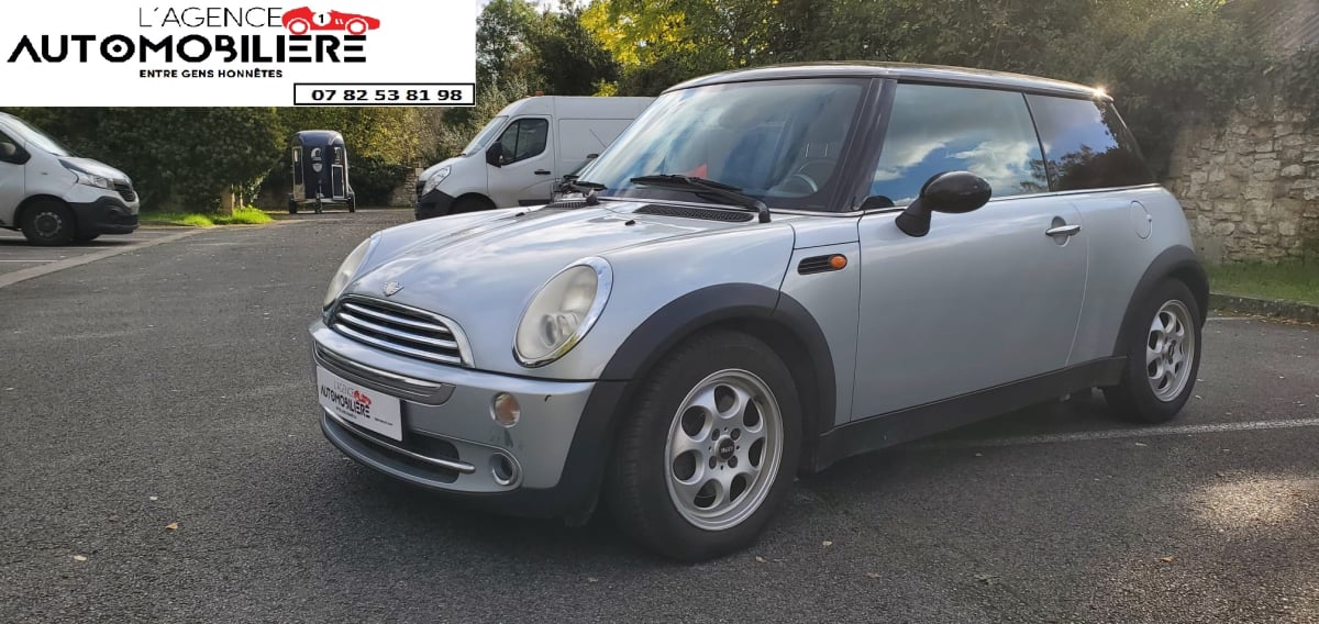 Mini Cooper 1.6i 15V 115cv — 1