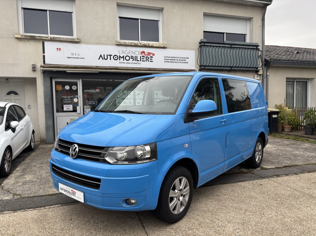 Volkswagen Transporter T5 Phase 2 2.0 TDI 114 cv — 1