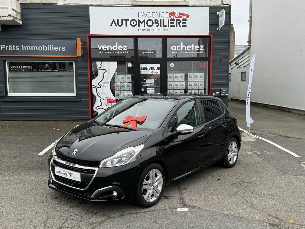 Peugeot 208 1.2 Essence 82 ch BVM5 Signature (Distri faite) — 1