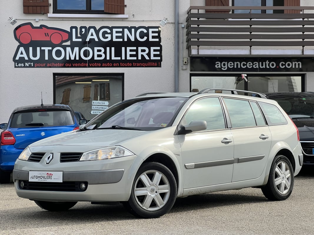 Renault Megane 1.6 110ch BREAK — 1