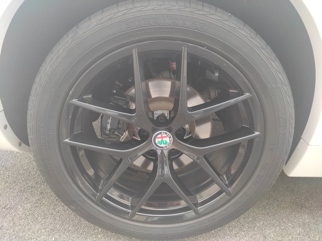 Alfa Romeo STELVIO 2.0 TURBO 280 Q4 LUSSO AT8 — 38