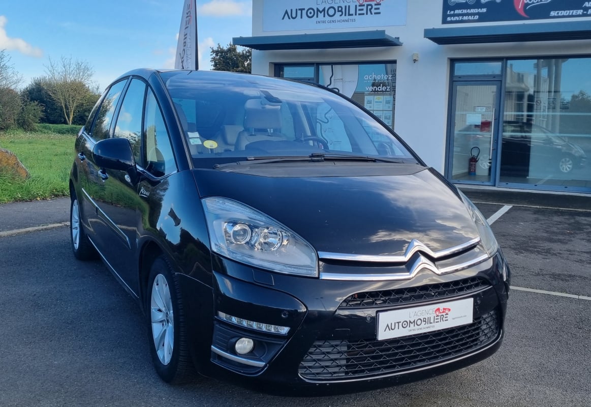 Citroen C4 Picasso 1.6 HDI 110 FAP EXCLUSIVE — 1