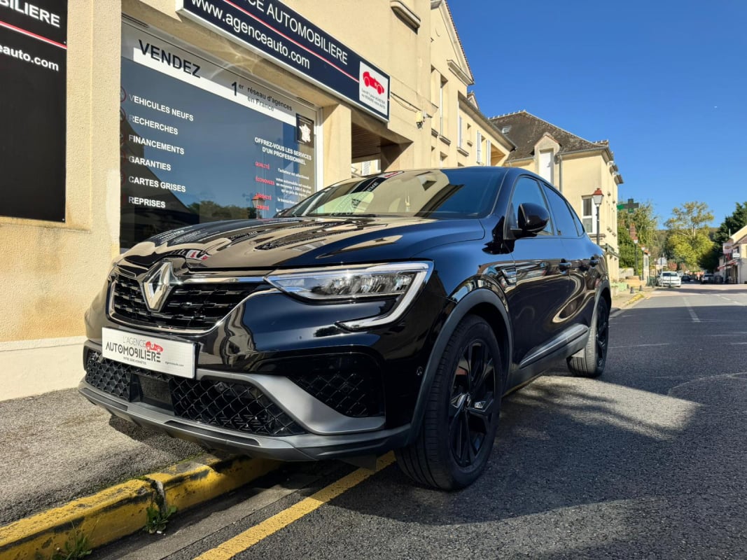 Renault Arkana E-TECH 1.6i 145cv HYBRID BVA RS LINE — 1