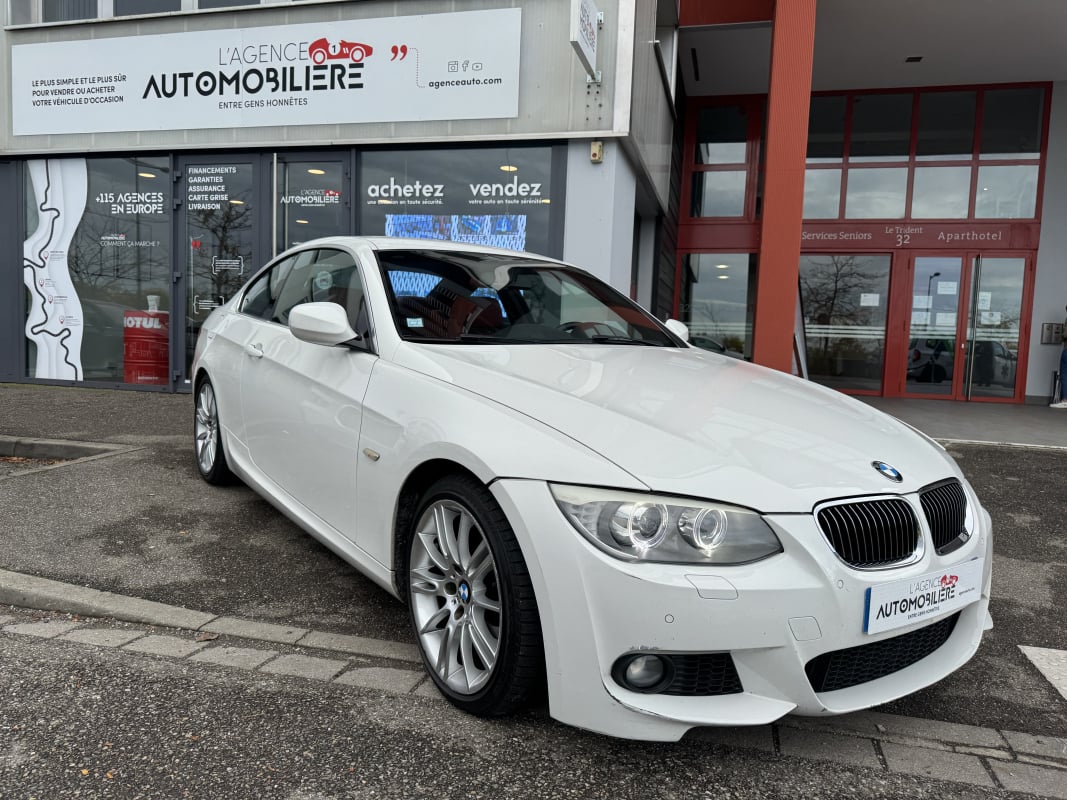 BMW Série 3 Coupé 330d E92 3.0 d DPF 245 cv BVA LCI MSPORT — 1