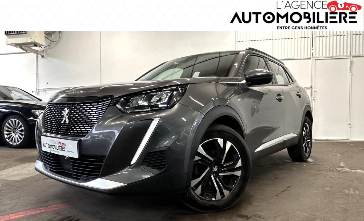 Peugeot 2008 PureTech 130 Allure — 1