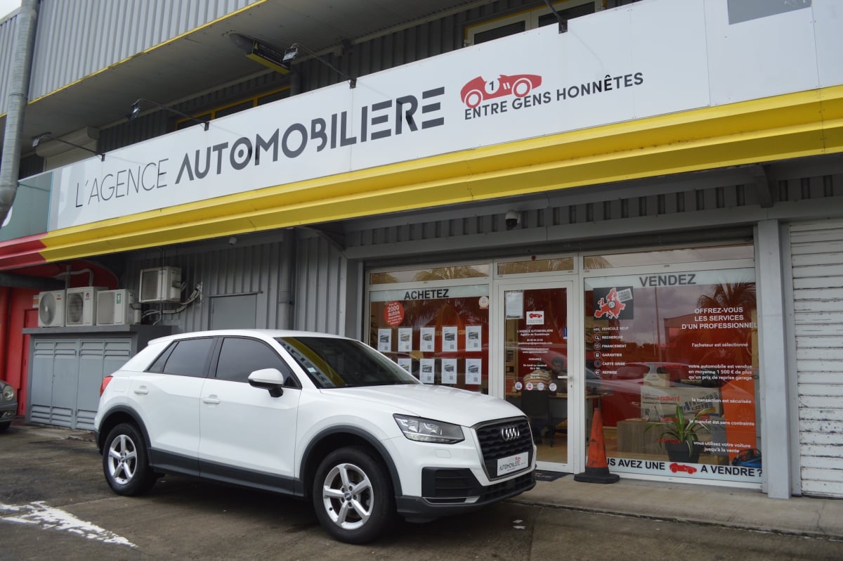 Audi Q2 30 TFSI 116 SPORT S TRONIC — 1