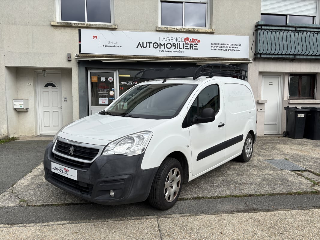 Peugeot Partner 1.6 HDi 100 cv - 1ère main - Galerie - 8490€ HT — 1