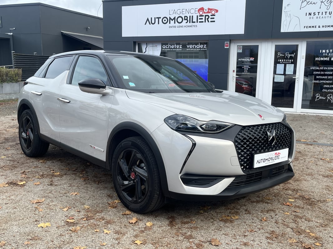 DS DS 3 CROSSBACK 1.2 Puretech 100 ch PERFORMANCE LINE BVM6 — 1