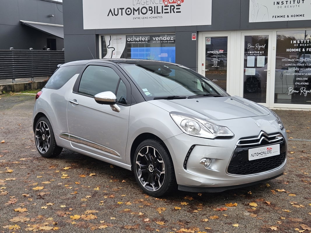 Citroen DS3 1.6 HDI 110 CV SPORT CHIC 1ERE MAIN — 1