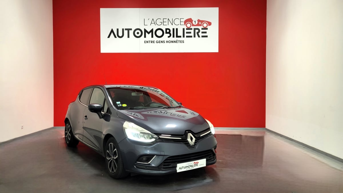 Renault Clio Renault CLIO 4 DCI 110 INTENS // DISTRIBUTION CHANGÉE — 1