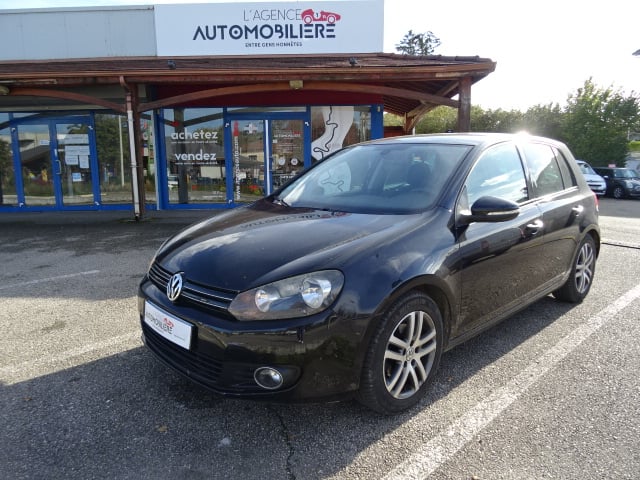 Volkswagen Golf 2.0 TDI 110 CONFORT LINE — 1