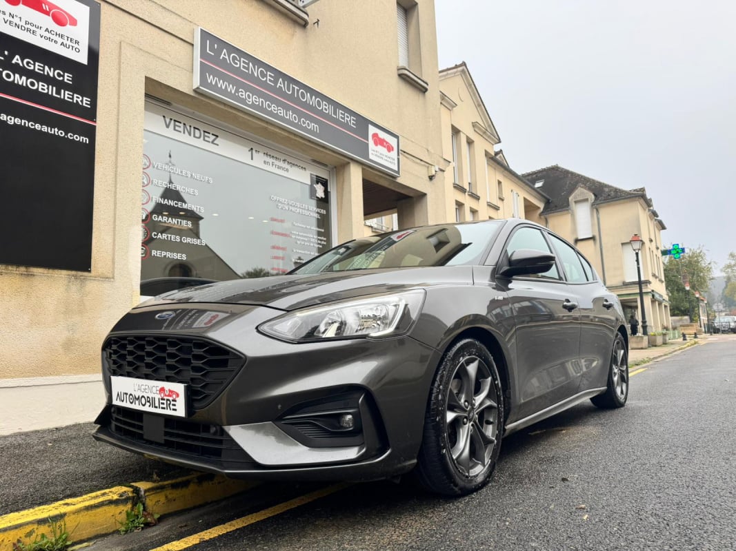 Ford Focus 1.5 ECOBLUE 120 ST-LINE AUTO — 1