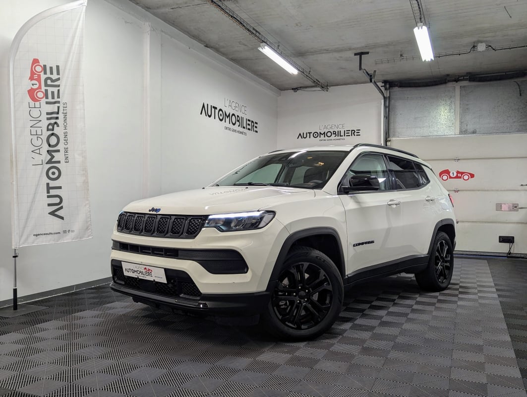 Jeep Compass II (2) 1.3 PHEV T4 190 4XE EAWD NIGHT EAGLE AT6 — 1