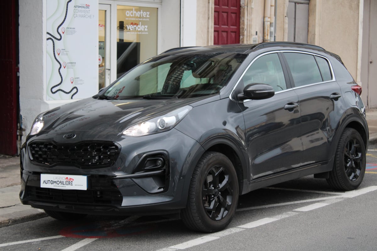 Kia Sportage 1.6 CRDI 135 HYBRID MHEV 48VOLT BLACK EDITION 4X2 DCT BVA ( Carplay, Caméra de Recul, GPS ... ) — 1