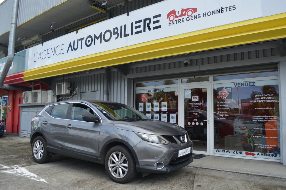 Nissan Qashqai I 1.5 DCI 110 CONNECT EDITION - — 1