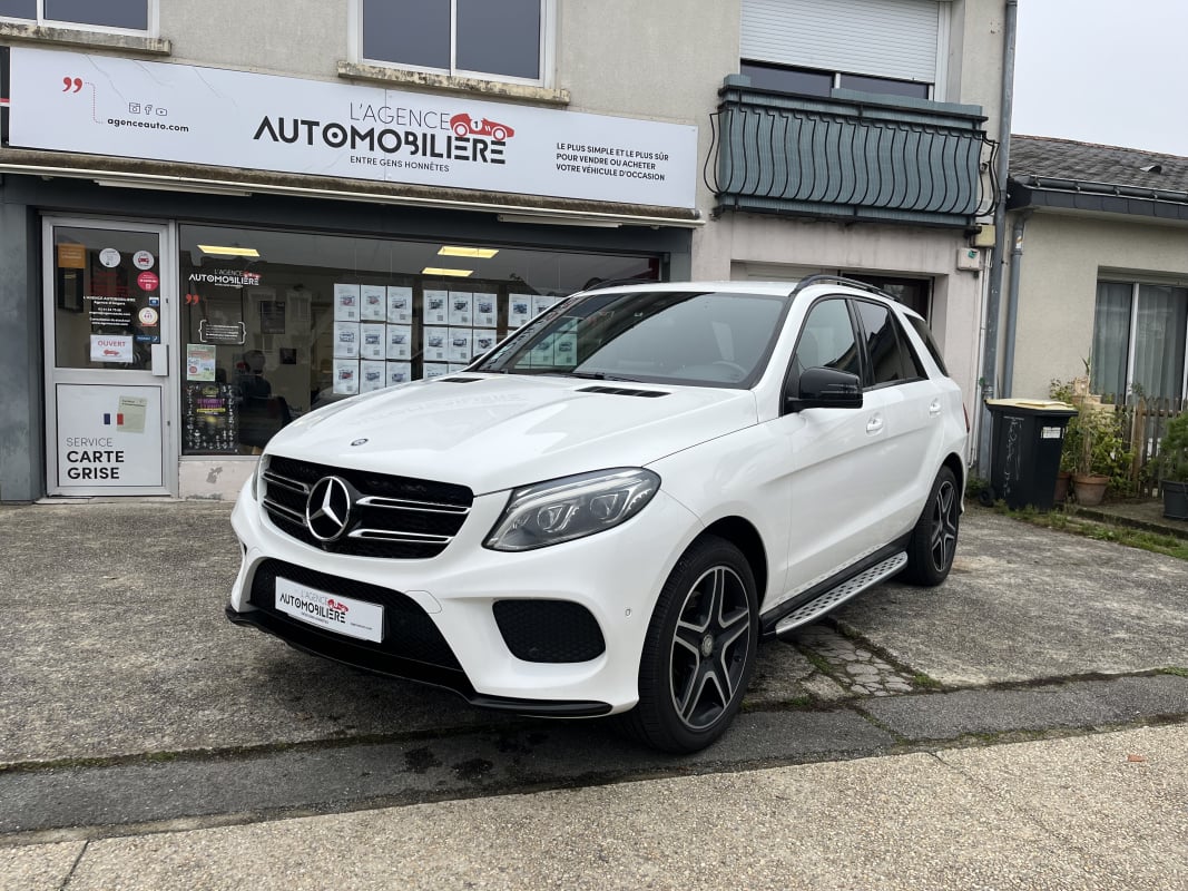 Mercedes-Benz Classe GLE 250d 9G-TRONIC 204cv Sport Line pack AMG black sport — 1