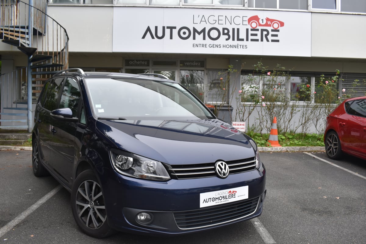 Volkswagen Touran CONFORTLINE Phase 3 2.0 TDI 16V FAP 140 cv — 1