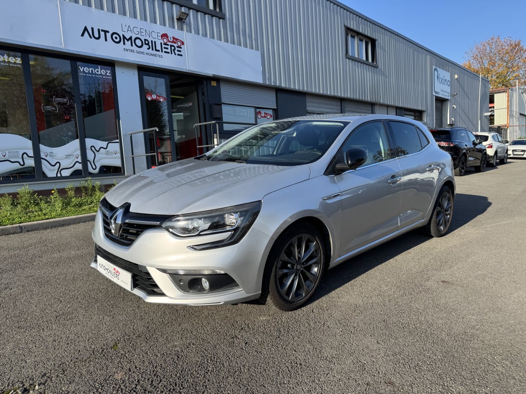 Renault Megane 1.2 TCE 130 LIMITED MOTEUR A CHAINE — 1