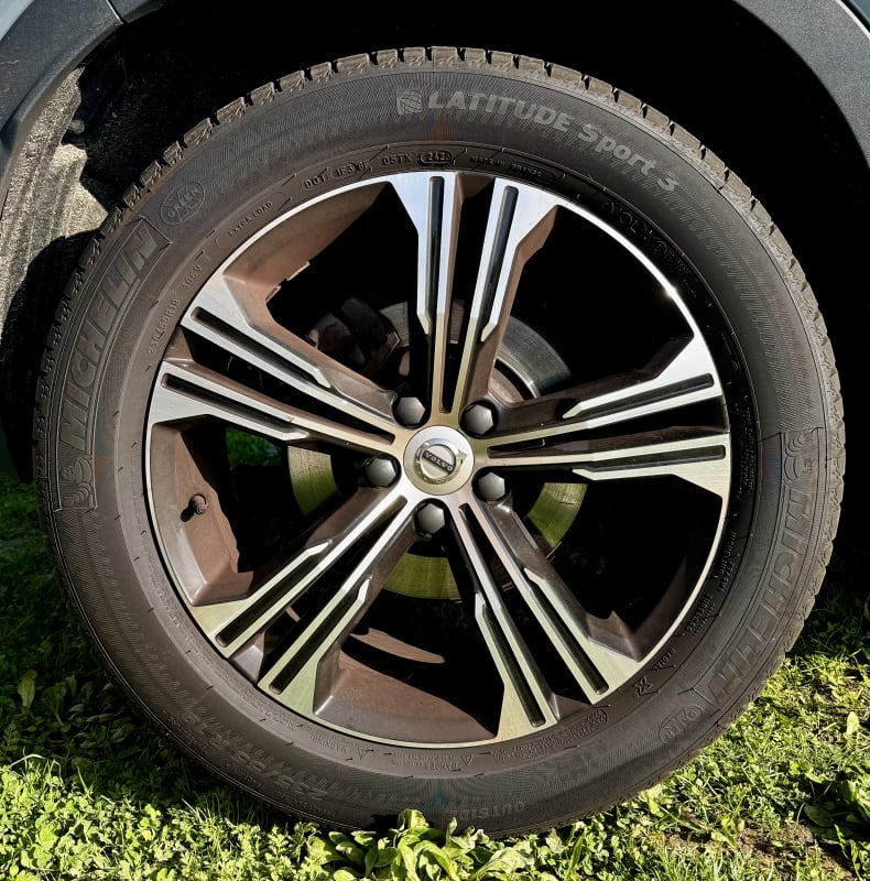 Volvo XC40 T5 Recharge 180CV+82CV Inscription LUXE DCT 7 Toit Ouvrant Panoramique — 40