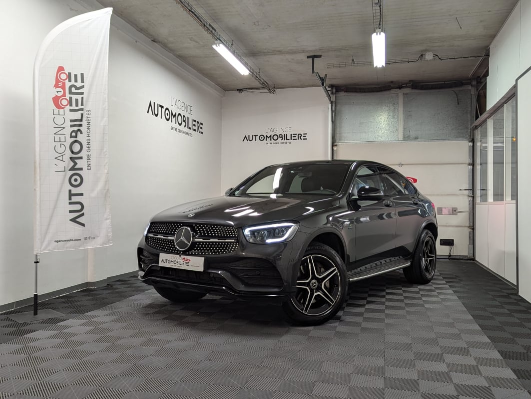 Mercedes-Benz Classe GLC COUPE 300 E AMG LINE 4MATIC 9G-TRONIC — 1