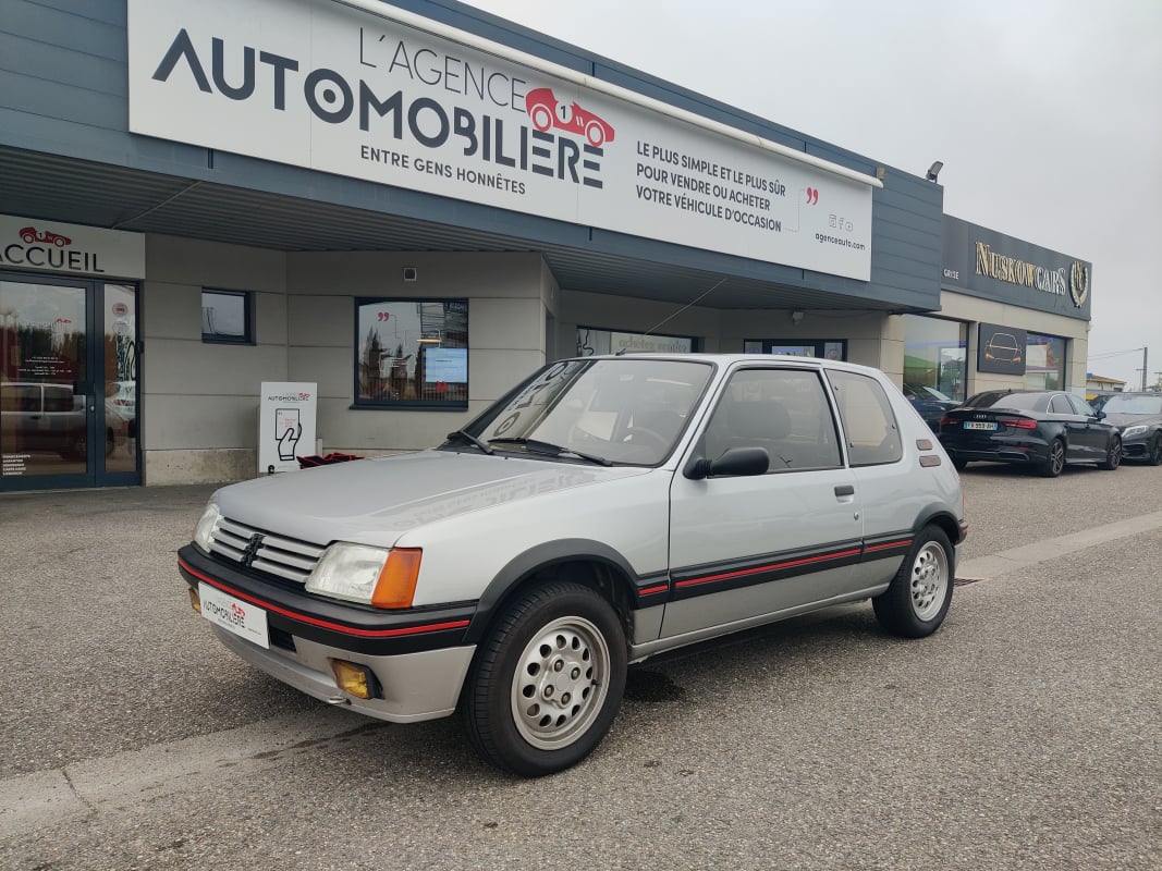 Peugeot 205 GTi 1.6 115 cv — 1