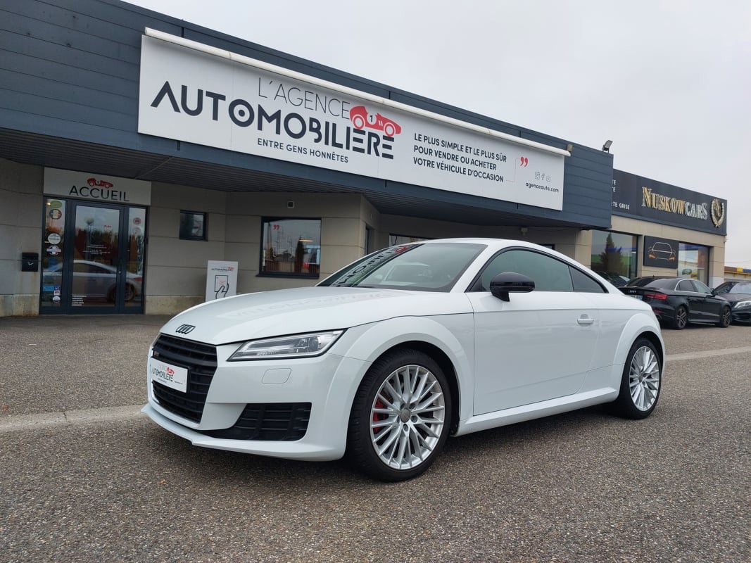Audi TT 1.8 TFSI 180 S-LINE — 1