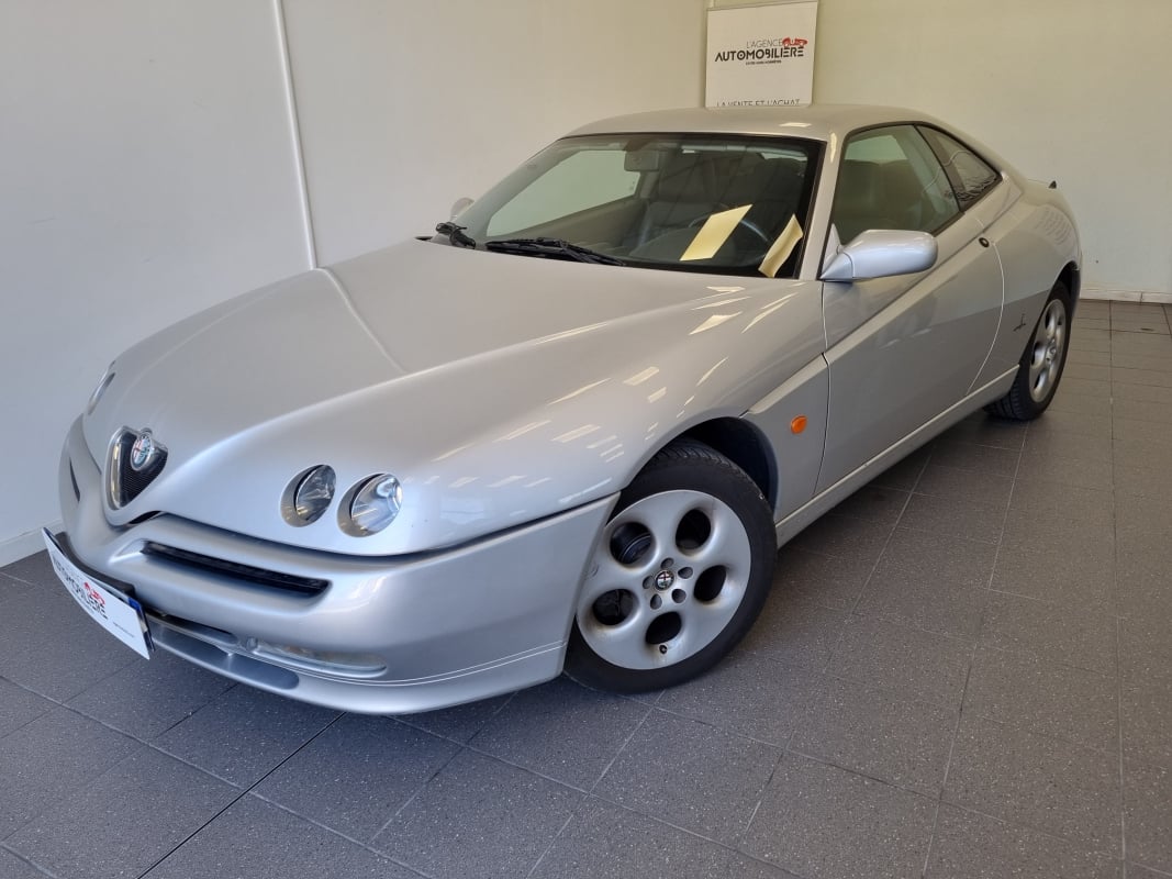 Alfa Romeo GTV II 2.0 Twin Spark AGV coupé 155cv — 1