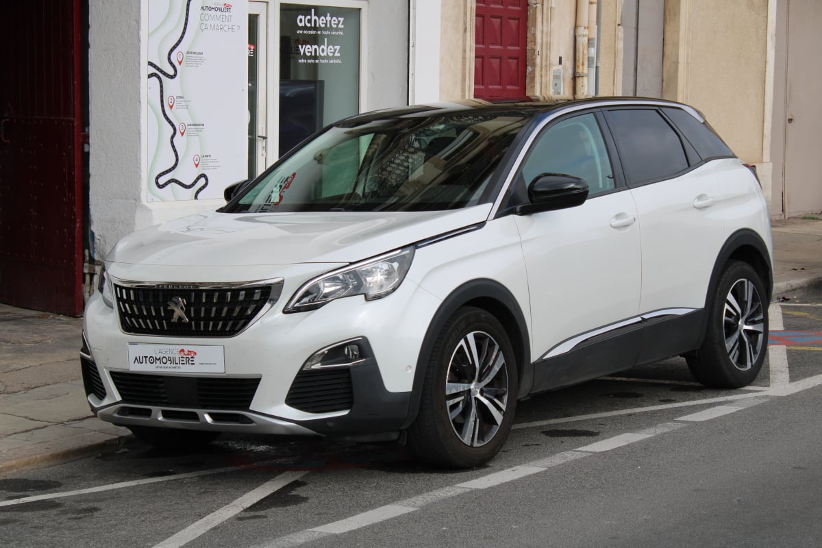 Peugeot 3008 GENERATION-II 130 ALLURE EAT BVA START-STOP (Entretien Peugeot, Distribution changée, CarPlay ) — 1