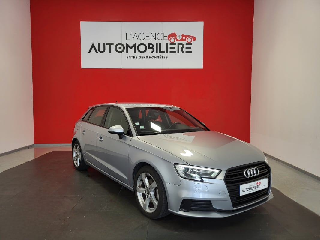 Audi A3 AUDI A3 SPORTBACK 30 TDI 116 — 1