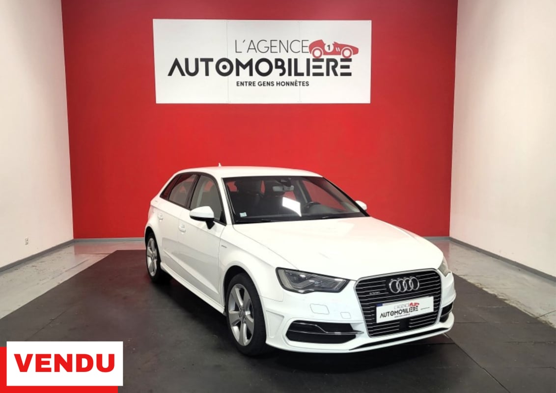 Audi A3 Sportback AUDI A3 SPORTBACK 1.4 TSI E-TRON 204 AMBITION LUXE + BATTERIE NEUVE AUDI GARANTIE — 1