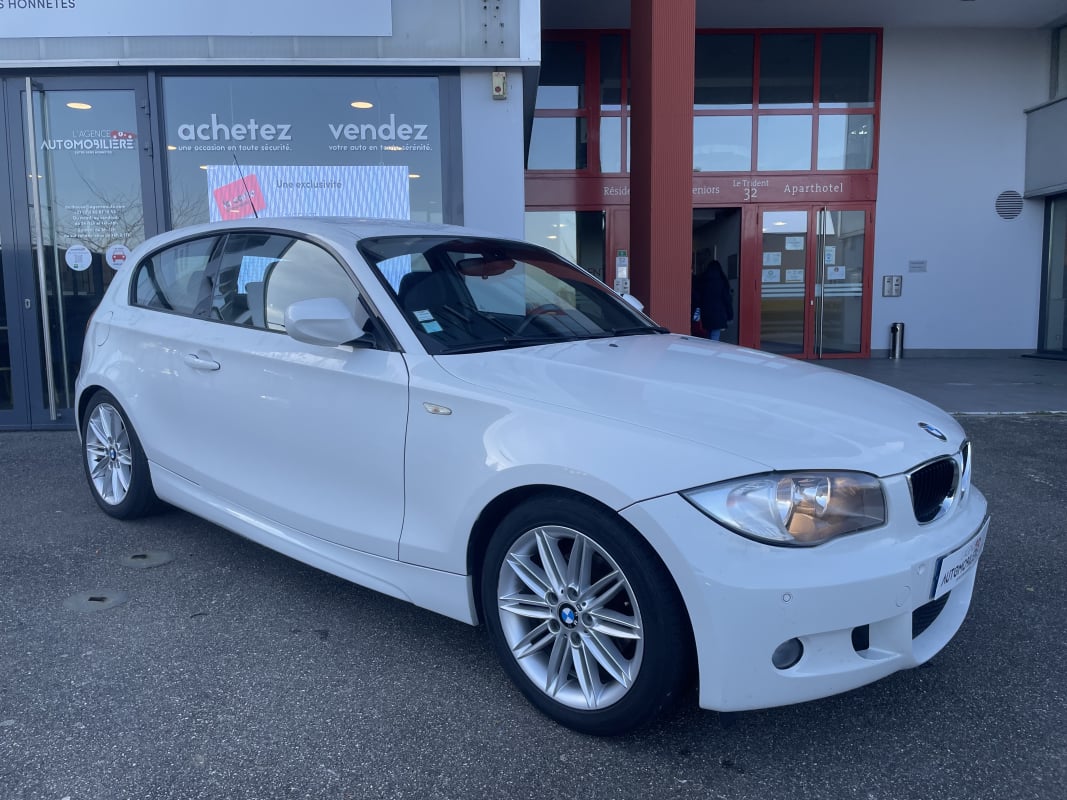 BMW Série 1 2.0 118d 143cv Sport Design Pack M — 1