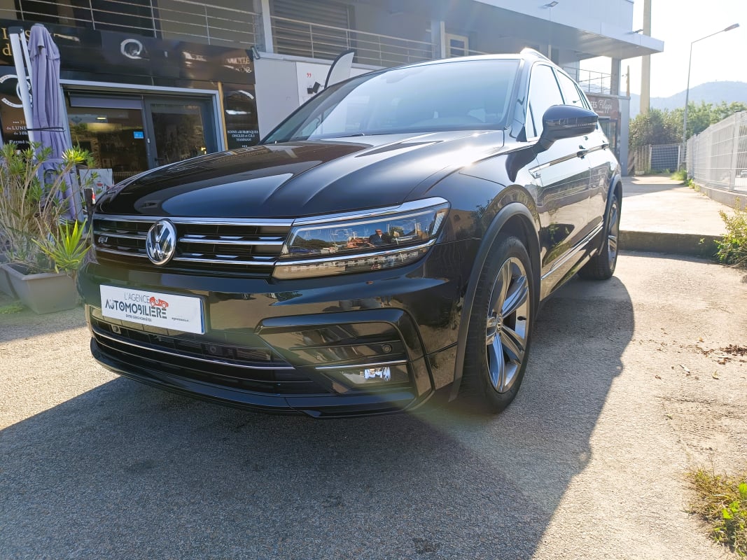 Volkswagen Tiguan 2.0 TDI 150 BLUEMOTION CARAT EXCLUSIVE DSG BVA — 1